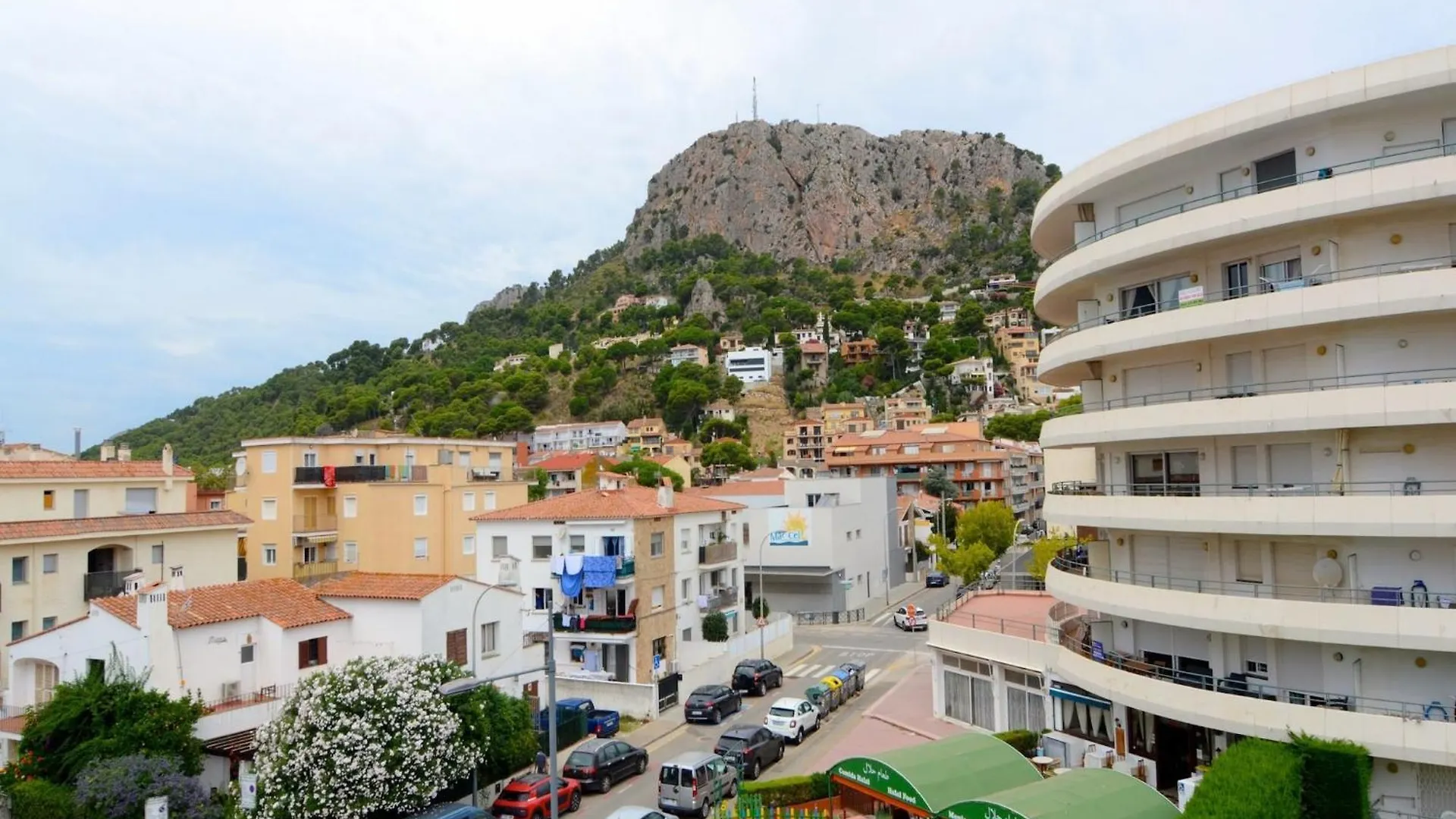 Brises Del Mar 3-1 Lejlighed L'Estartit 0*,